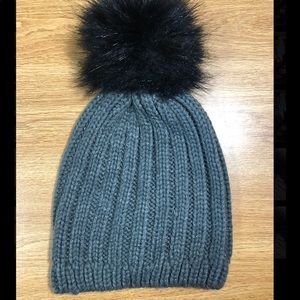 Steve Madden Gray Beanie